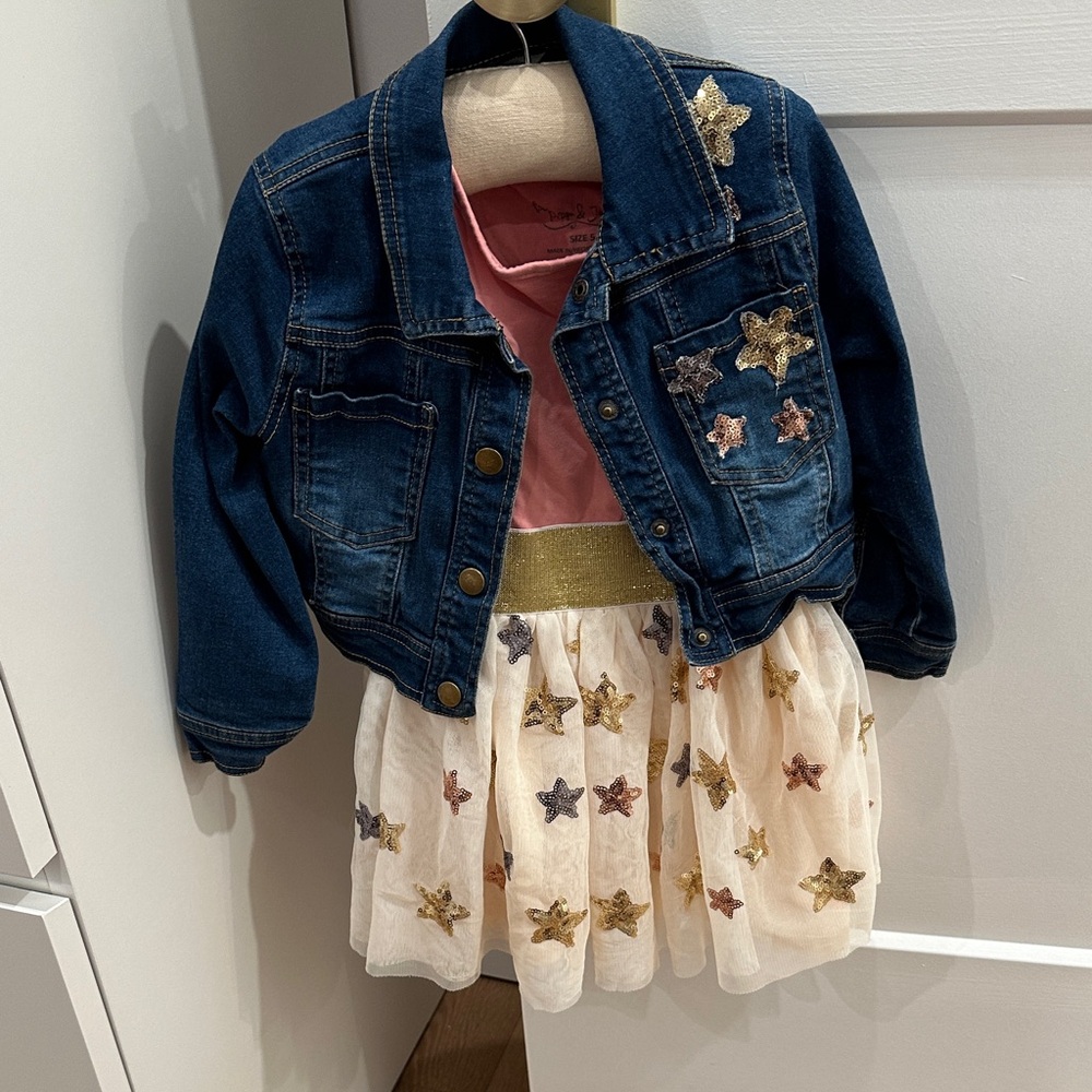Pippa & Julie Blue Star-Embellished Jean Jacket